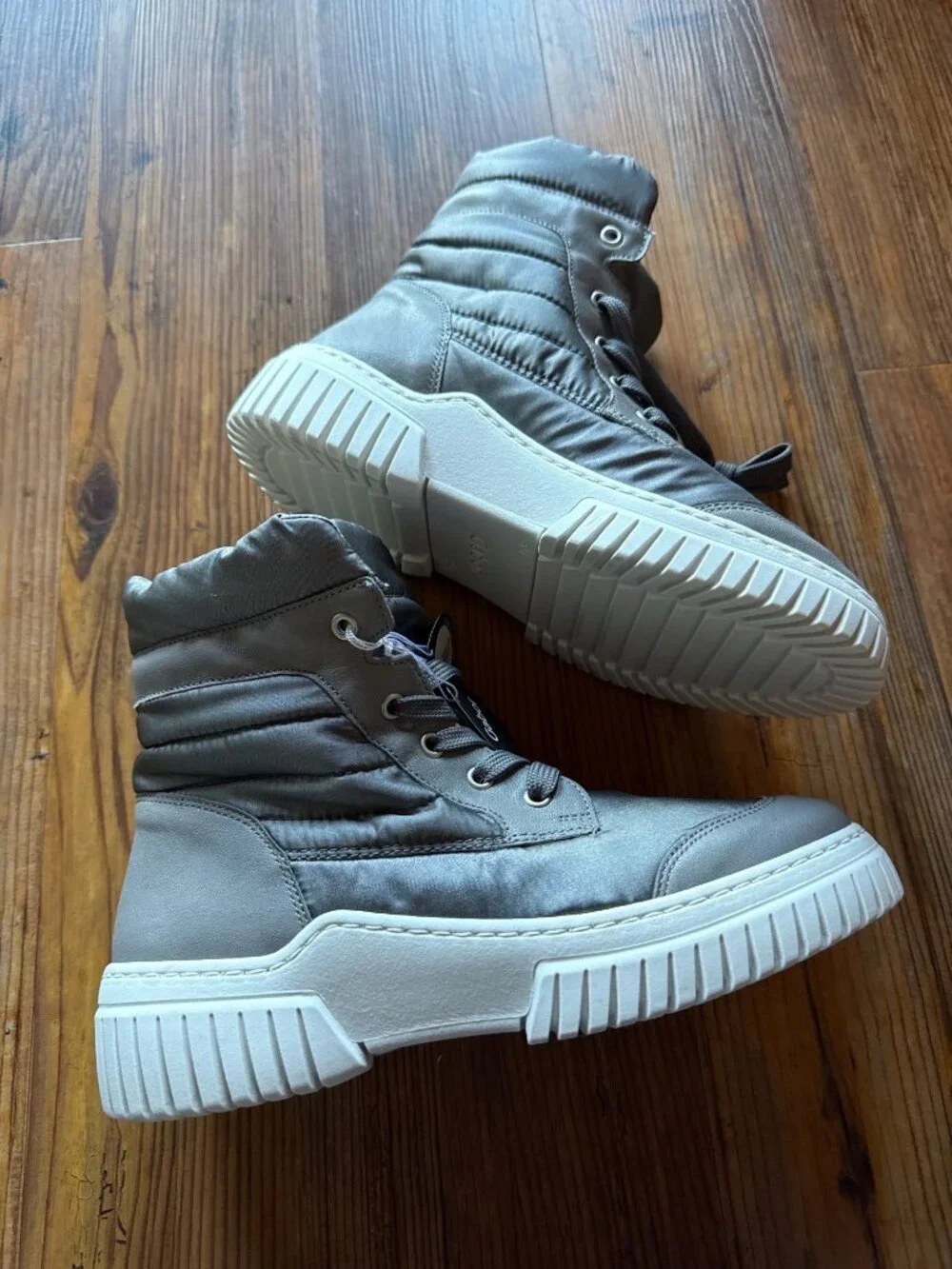 Gabor Lace-Up Boot 93.762 Gray Women's Size 5.5 New With tag - Picture 1 of 3